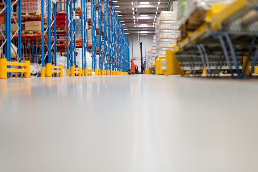 Warehouse Floor Coatings floor with self-leveling epoxy resin in industrial
